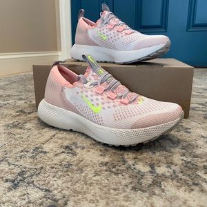 Nike React Escape Running Shoe; Size 7.5; Pink
